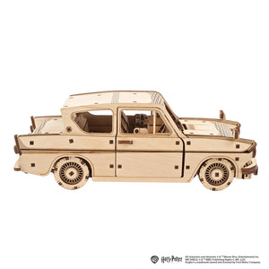 Lentävä Ford Anglia™
